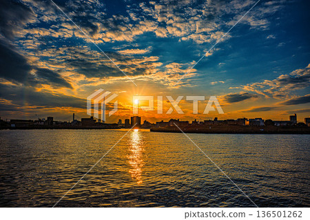 Nakagawa River and Skytree in the sunset 136501262