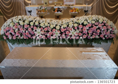 時尚花壇 136501723