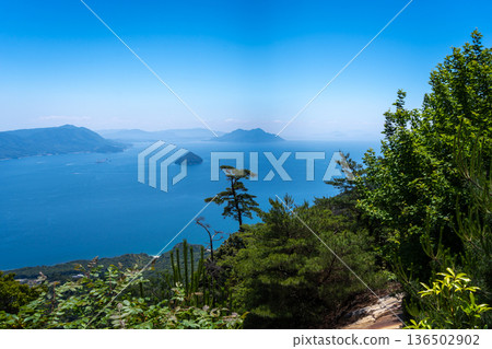 Seto Inland Sea and Hiroshima Bay from Mount Misen summit, Miyajimaa, Japan 136502902
