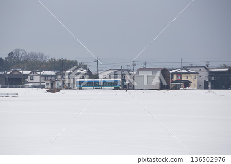 福部線穿過雪地 福部線穿過雪地 136502976
