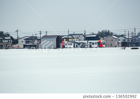 福部線穿過雪地 福部線穿過雪地 136502992