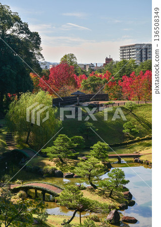Late autumn at Kanazawa Castle Gyokuseninmaru garden Late autumn at Kanazawa Castle Gyokuseninmaru garden 136508349