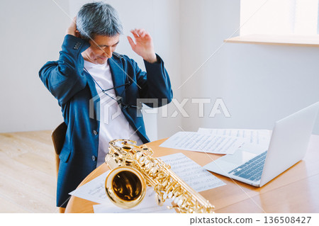 Online saxophone lessons at home Online saxophone lessons at home 136508427