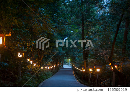 黃昏時分的大見輪神社 黃昏時分的大見輪神社 136509919