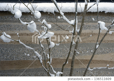 街角風景素描照片 136511609