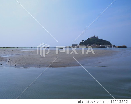 St. Michael's Mount: a small tidal island in southwest Cornwall, England 136513252