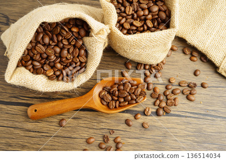 Coffee bean for drink in morning, nature food. Coffee bean for drink in morning, nature food. 136514034