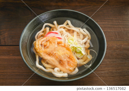 Lotus root tempura udon 136517082