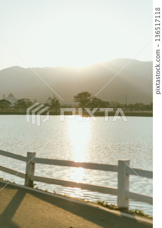 A beautiful public park 136517118