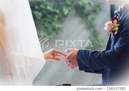 婚戒交換 136517262