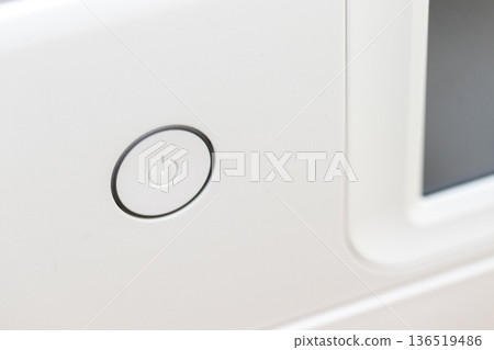 印表機電源開關 136519486