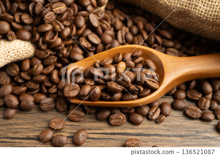 Coffee bean for drink in morning, nature food. Coffee bean for drink in morning, nature food. 136521087