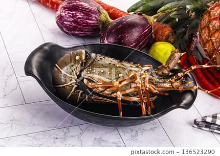 Raw wild fresh spiny lobster 136523290