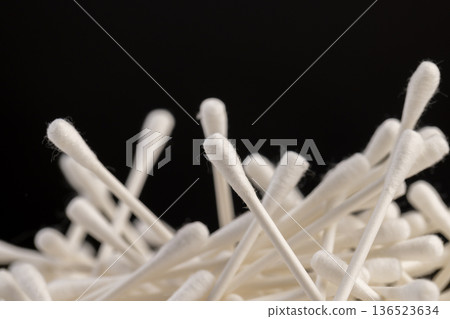 cotton swabs with natural cotton for hygiene and cosmetics, white paper natural sticks with natural white cotton for makeup cotton swabs with natural cotton for hygiene and cosmetics, white paper natural sticks with natural white cotton for makeup 136523634