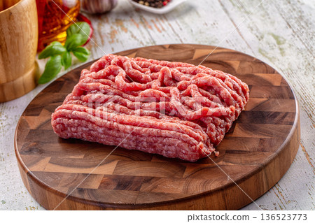 Raw minced meat for cooking 136523773