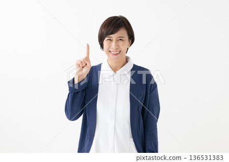 Woman pointing Woman pointing 136531383