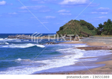 blue sea and sky 136531869