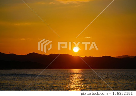 Scenery of Yuhigaura Beach in Kyotango, Kyoto Prefecture 136532191