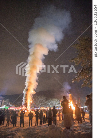 A magical snowy night at the Ota Fire Festival in Daisen City, Akita Prefecture A magical snowy night at the Ota Fire Festival in Daisen City, Akita Prefecture 136532654