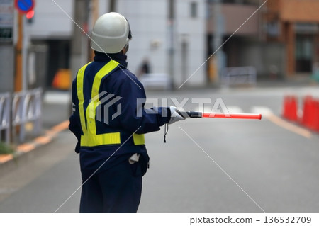 Traffic guide image Traffic guide image 136532709