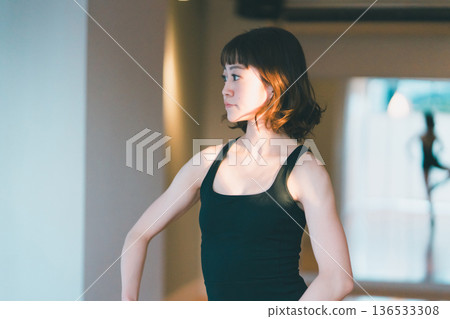 芭蕾 女生 女孩 136533308