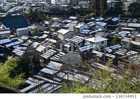 黑瓦積雪的金澤冬景 黑瓦積雪的金澤冬景 136534951