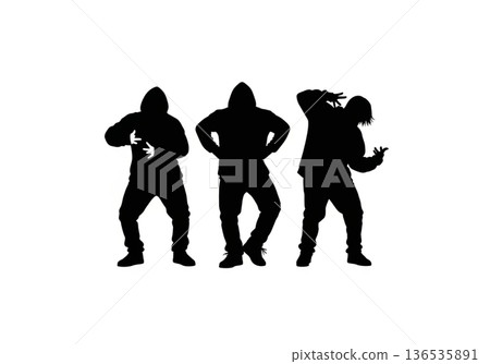 三位嘻哈舞者的剪影,街舞,全身像,黑人,白色背景,布料 三位嘻哈舞者的剪影,街舞,全身像,黑人,白色背景,布料 136535891