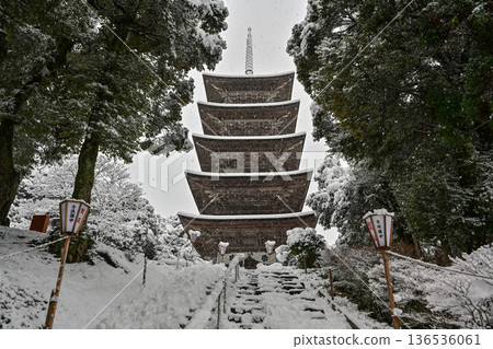 妙成寺美麗的雪景 136536061