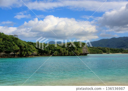 石垣島川平灣海景 石垣島川平灣海景 136536987