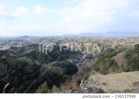 View from the ruins of Oka Castle, the model for "Ruined Castle in the Moonlight" (Taketa City, Oita Prefecture) 136537098
