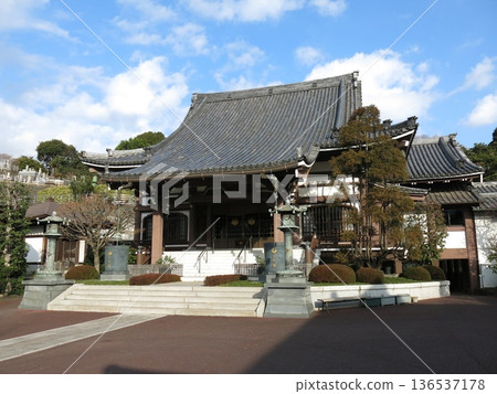 橫濱市神奈川區的本覺寺(正殿) 橫濱市神奈川區的本覺寺(正殿) 136537178