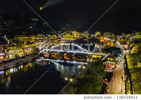 Night view of Phoenix Ancient Town 136539911