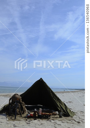 海灘上的軍營 136540968