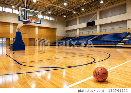 Basketball Basketball 136541351
