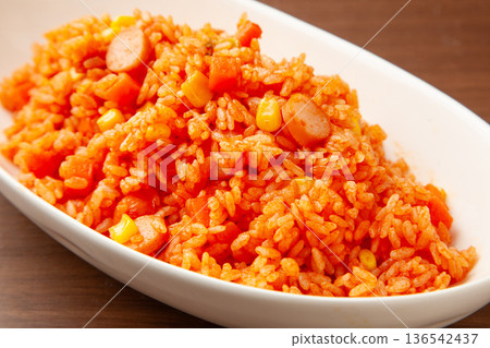 Ketchup rice Ketchup rice 136542437