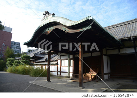 Daishoji Temple Entrance, Gosho-Hachimancho, Kamigyo Ward, Kyoto City Daishoji Temple Entrance, Gosho-Hachimancho, Kamigyo Ward, Kyoto City 136542874