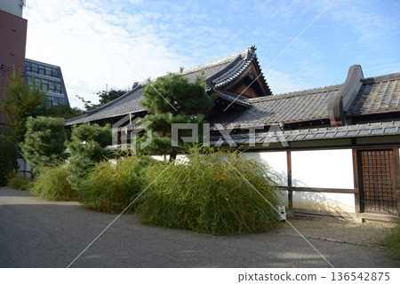 Daishoji Temple Main Hall, Gosho-Hachimancho, Kamigyo Ward, Kyoto City 136542875