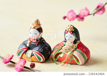 一個娃娃 136542904