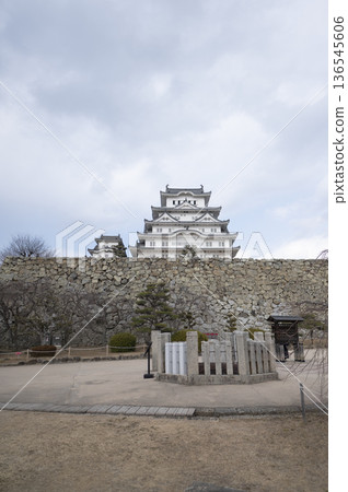 姬路城二之丸城牆內的大菊井 姬路城二之丸城牆內的大菊井 136545606