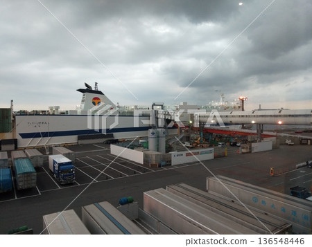 德島港渡輪和港口設施 136548446