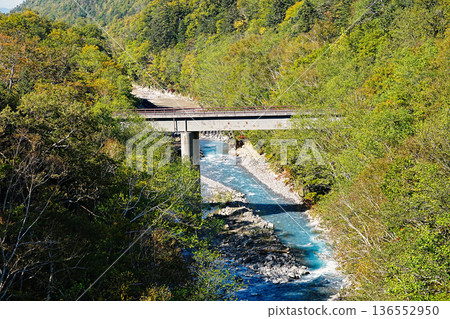 碧瑱藍河 碧瑱藍河 136552950