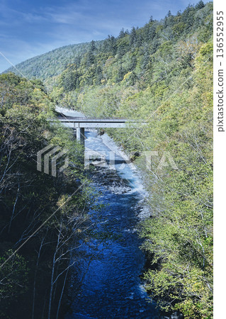 碧瑱藍河 碧瑱藍河 136552955
