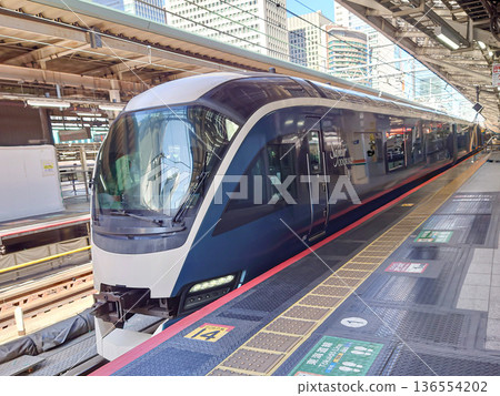 Super Dancer Super Dancer 136554202