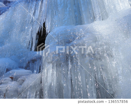 Icefall shining in the sun (20260204112433) Icefall shining in the sun (20260204112433) 136557856