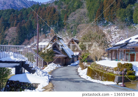 Snowy Miyama Kayabuki Village: A traditional Japanese winter landscape 136559453