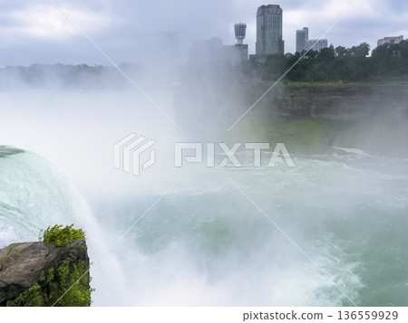 Niagara Falls - View from the American side / Niagara Falls, USA & Canada 136559929