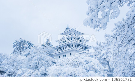 Gujo Hachiman Castle (Winter) 136561781