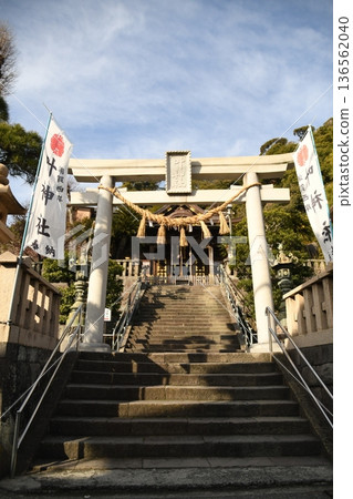 西木神社 136562040