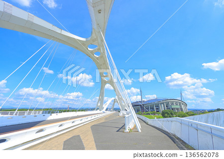 Toyota Ohashi Bridge and Toyota Stadium in Toyota City, Aichi Prefecture Toyota Ohashi Bridge and Toyota Stadium in Toyota City, Aichi Prefecture 136562078