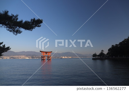 【廣島縣宮島市】嚴島神社 宮島景色 【廣島縣宮島市】嚴島神社 宮島景色 136562277